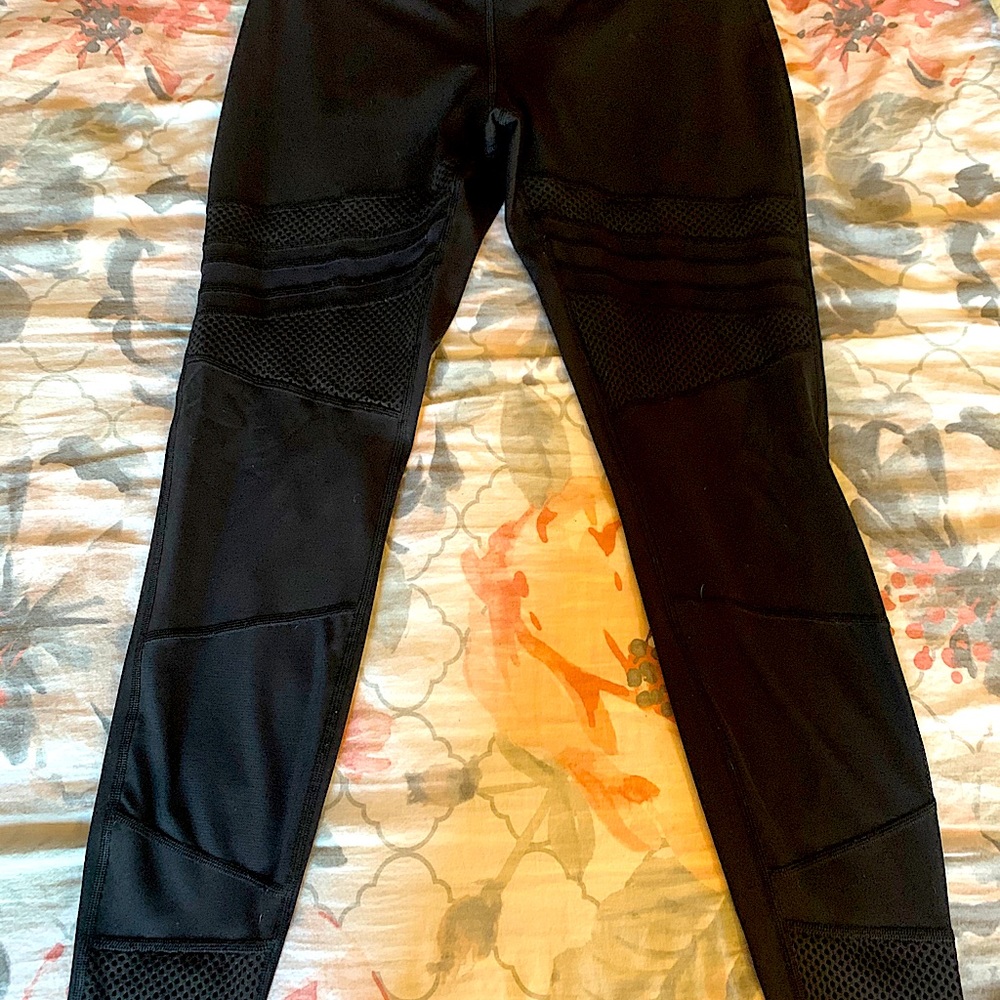 Lululemon Wunder High Waist 28 Mesh Leggings